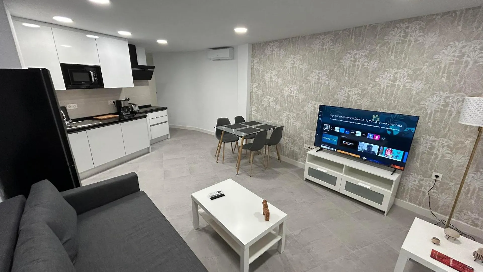 Amazing City Center Apartment Malaga 0*,