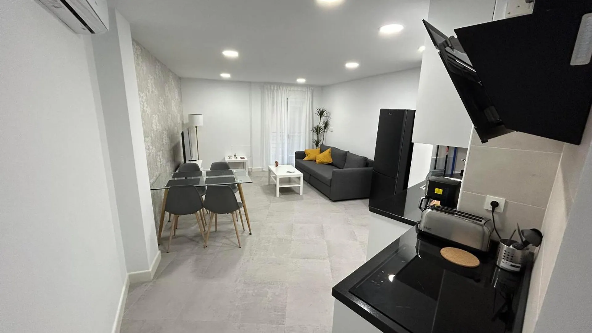 Amazing City Center Apartment Malaga